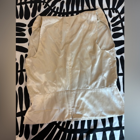 French Connection size 10 silk top - Picture 7 of 7